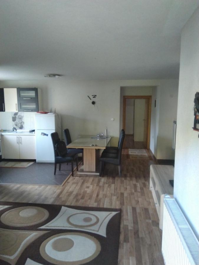 Apartmán Apartman Royal Zenica Exteriér fotografie